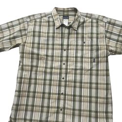 Patagonia Puckerware Plaid Shirt  Men’s XL Short Sleeve Plaid Button Up 