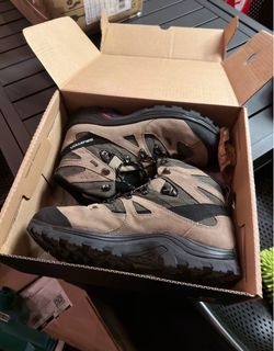 Salomon Men's Discovery GTX Hiking Boot 11
