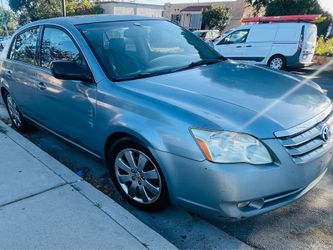 Toyota Avalon 2006