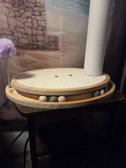 Cat Scratcher