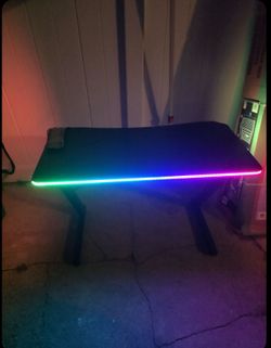 rocket cobra rgb lighting desk-black
