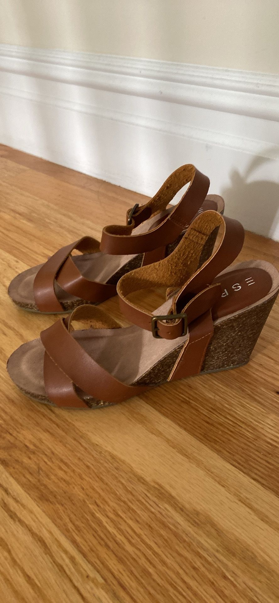 Sandals Shoes Wedges Size 7.5 New