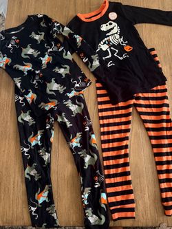 Kids Halloween Dinosaur Pajama Sets – 2 Pairs glow in the dark