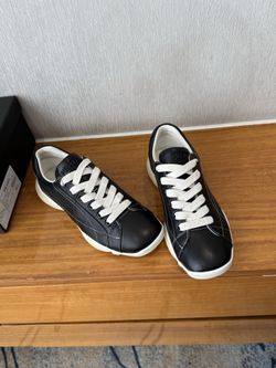 Pr,ada     shoes