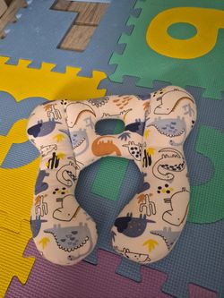 Baby head support