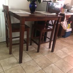 Dinning Set Table And 4 Chairs. Delivery Available 