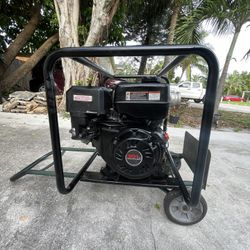 A Big Commercial Water Pump Trash Pump Garden Pump  Works Perfect For Your Business 