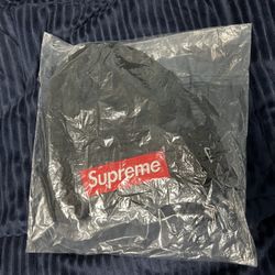 Supreme x New Era Box Logo Beanie - Black