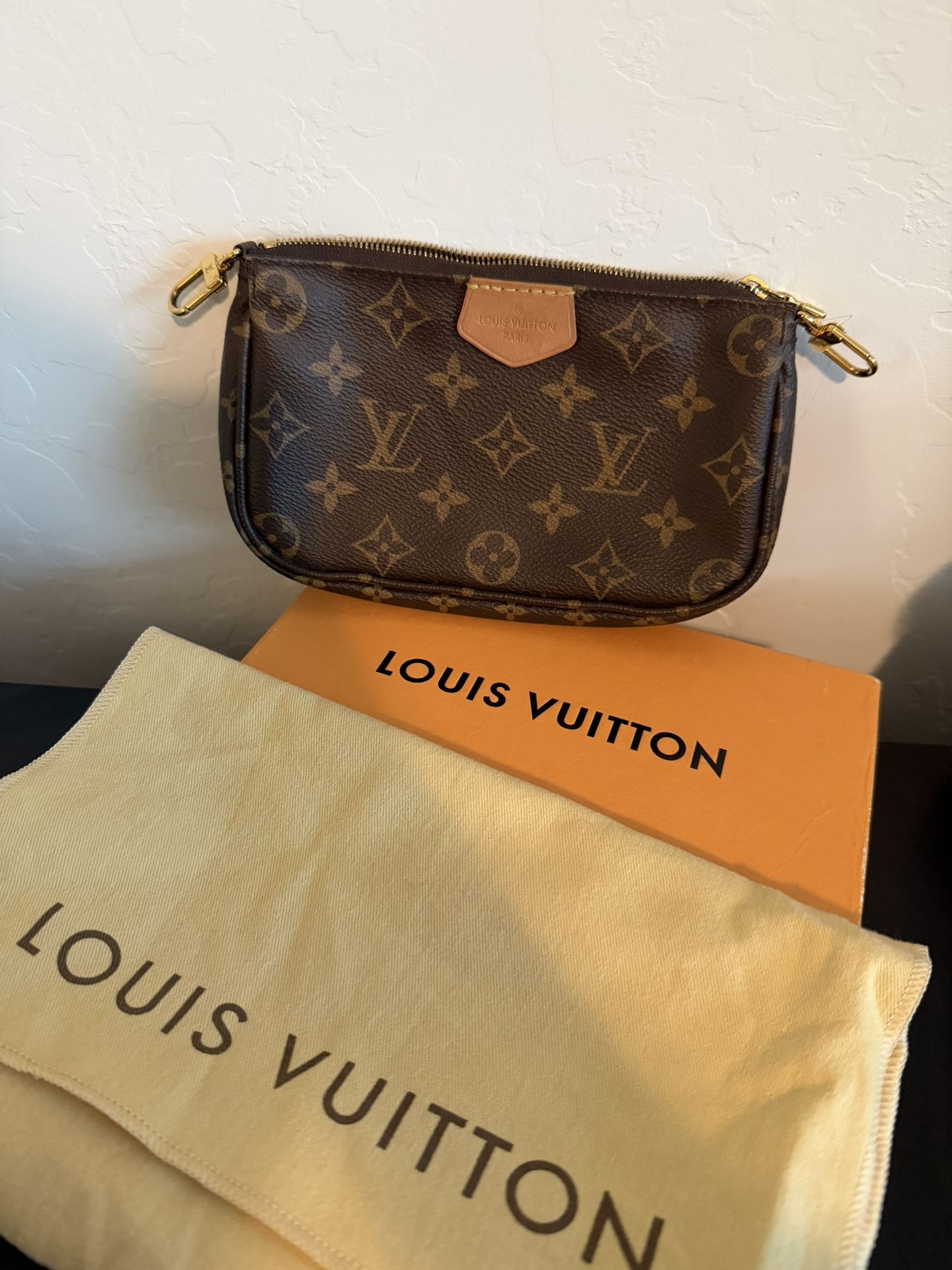 Louis Vuitton Pochette Bag (Can Be Crossbody Or Evening Bag!)