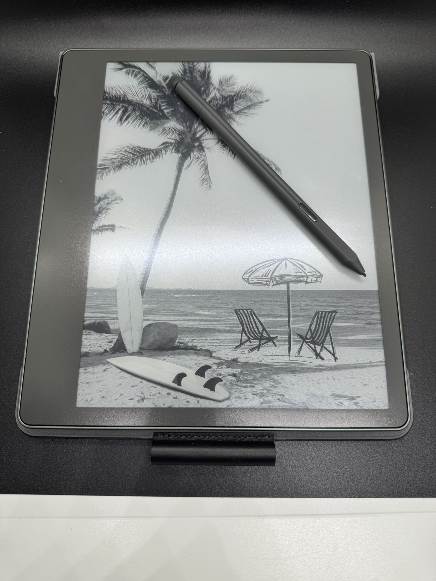 Amazon Kindle Scribe - Tungsten - 1st Gen - 64GB - Pen/Case