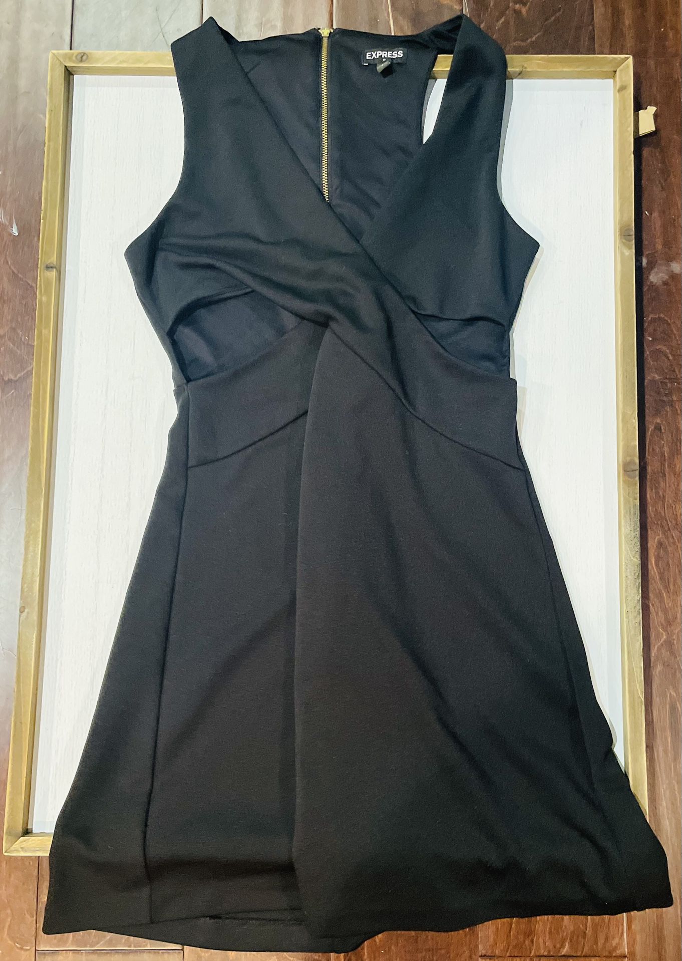 Express Women’s Size 8 Black Low Cut Dress; 93% Polyester & 7% Spandex; 32” in Height