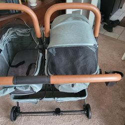 Luxury Strolee Pet Stroller