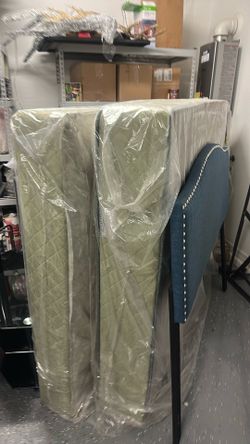 Queen Size Mattress Headboard And Frame!