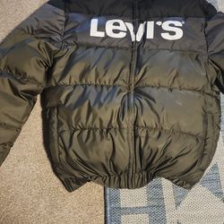 Levi Puffer Jacket