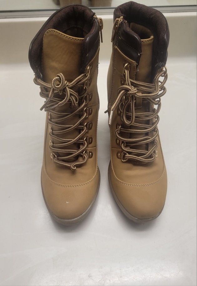 Women's Brown Fashion Boots
