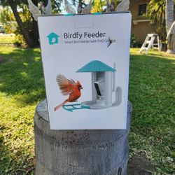 Bird Feeder With CAMERA! 