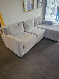 Chaise lounge