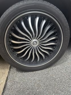 22 In Borghini Rims And Tires 