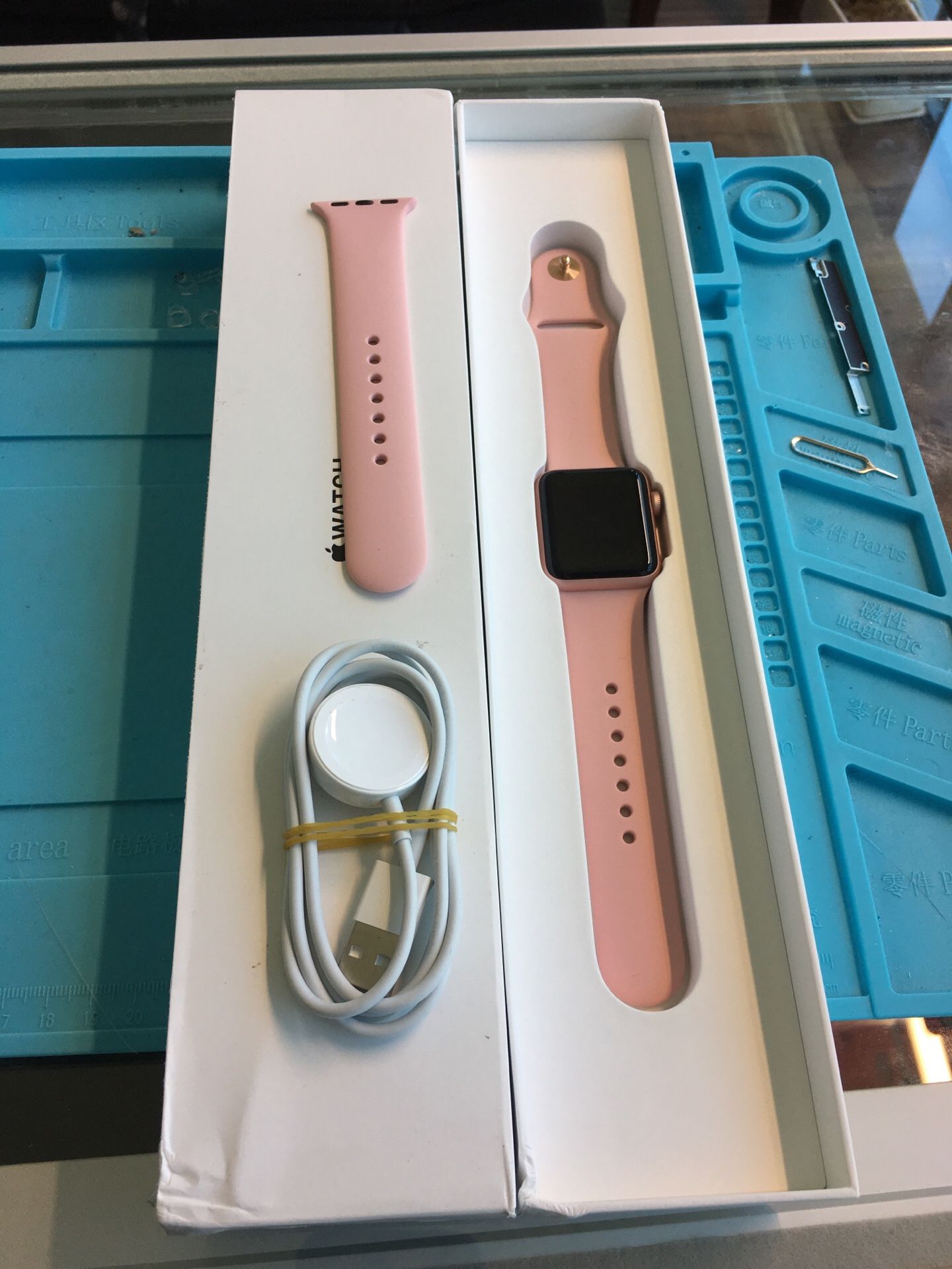 Apple Watch Series 2 38mm Rose Al Pink Band