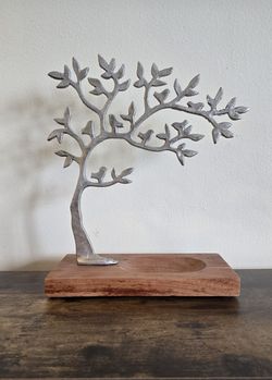 Jewelry Tree Stand - New