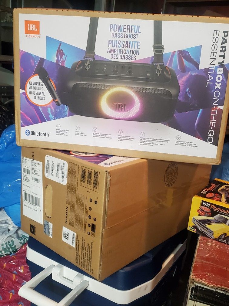 JBL  Party Box On The Go 