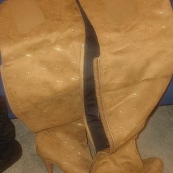 Over the knee/knee high boots 2 for $40