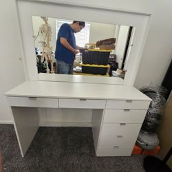 Vanity With Chair