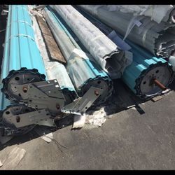Roll ups door