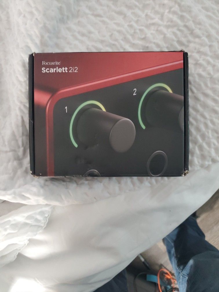 Focusrite-SCARLETT 2i2 4TH GEN /FOR THE ARTIST