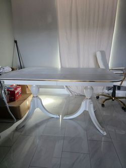 Kitchen Dining Table
