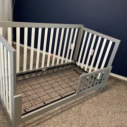 Baby Crib & Changing table