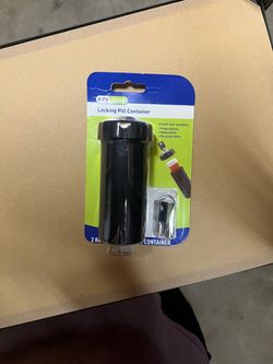 Ezy Dose Locking Pill Container