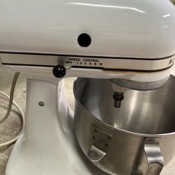 Kitchen Aid K45 Stand Mixer