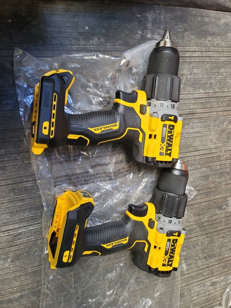 DEWALT 20VMAX T XR BRUSHLESS 1/2"(13MM) HAMMERDRILL/DRILL DRIVER NEW (TOOL ONLY) $160 EACH 