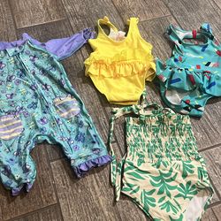 Nina size 12 meses  trajes de bano