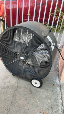 Big fans 30” 540 watts