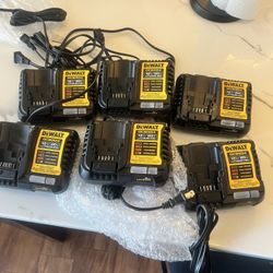 Dewalt Cargadores 100 Por Todos 
