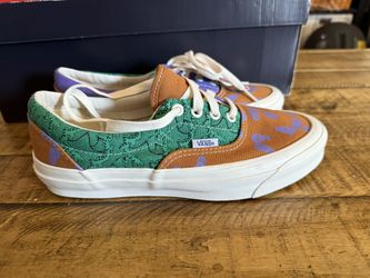  Vans