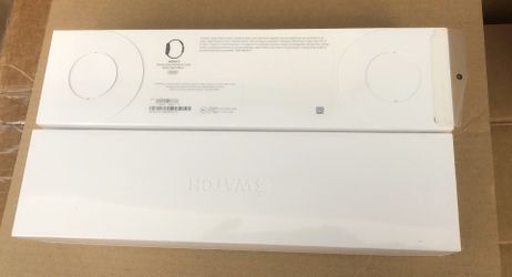 Brandnew Apple Watch series 5 40mm GPS -Space Gray