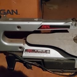 Skill Scroll Table Saw