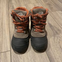 The North Face Boys Insulated Snow Winter Boots - Size 1