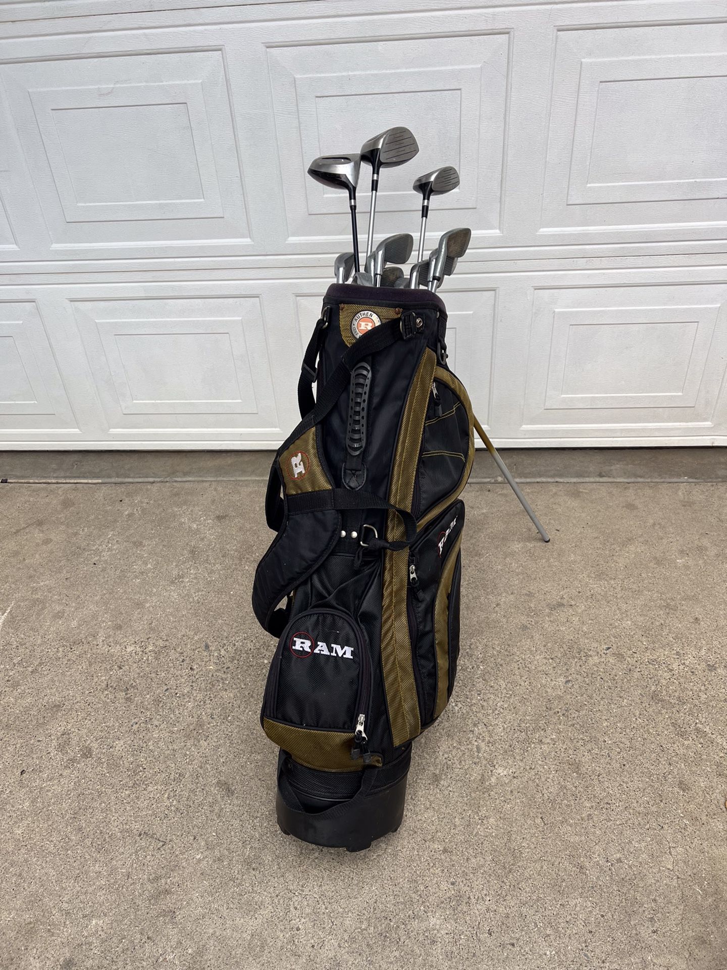 Golf Clubs $140