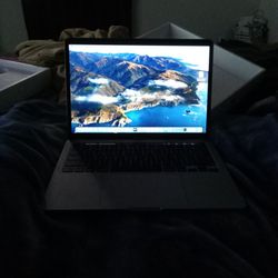 MacBook Pro 13' Inch