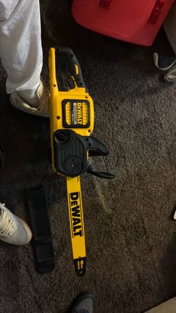 Dewalt brushless 60v max chainsaw