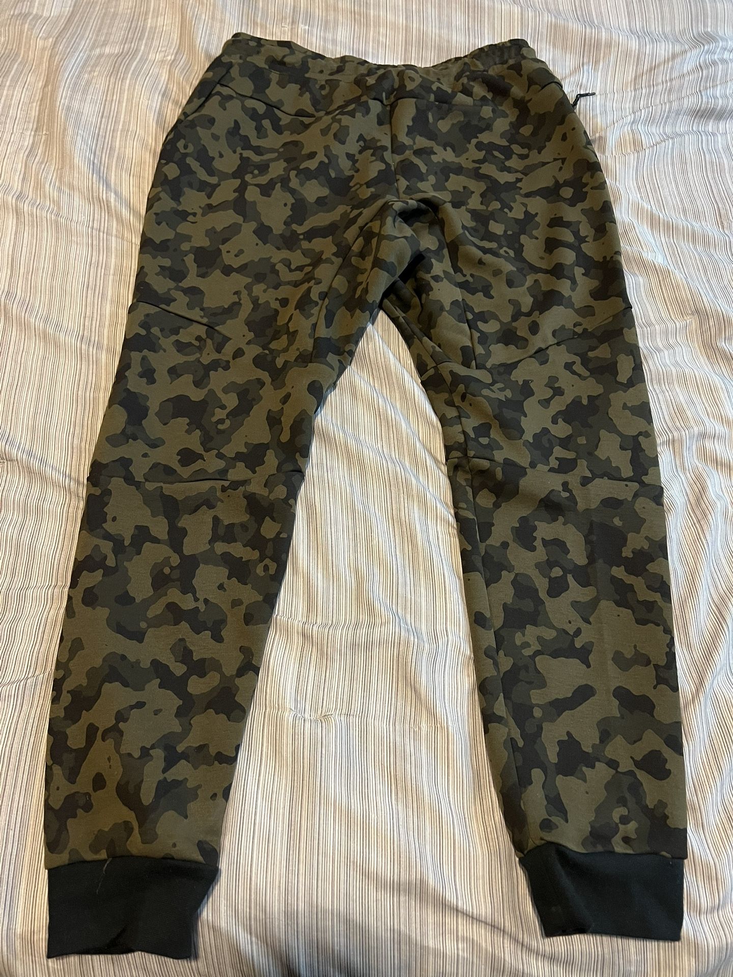 Nike Jogger sweat plants