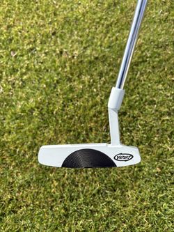 Yes! Golf Putter