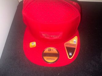 SAN FRANCISCO 49ERS New Era 59Fifty On-Field Performance men’s SNAPBACK Cap purchased at Levi’s Stadium $50 retail value "SAN FRANCISCO 49ERS