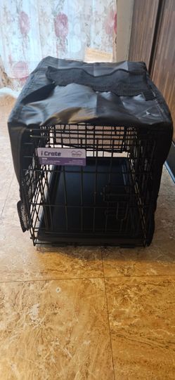 Crate with cover