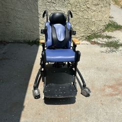 Rifton Activity Chair R850 Hi-lo seat For Special Needs Size Medium