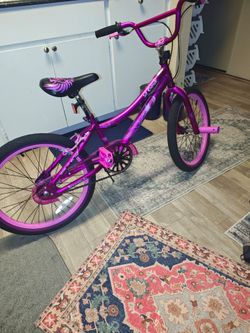 Girls bike
